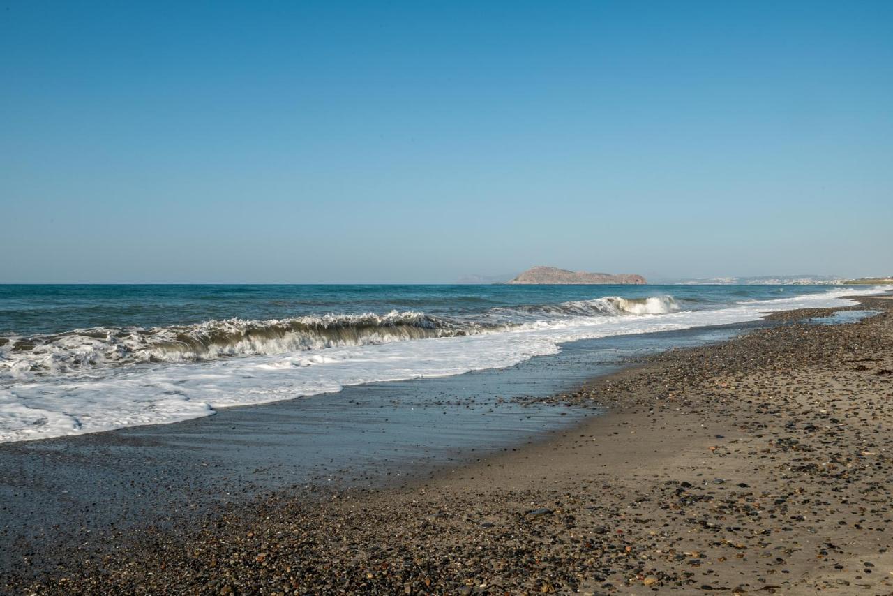 Gt Beach Maleme  Exterior photo