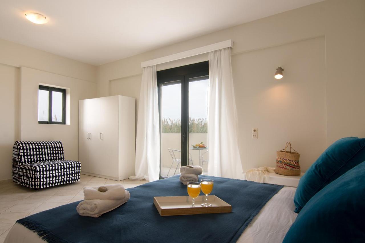 Gt Beach Maleme  Exterior photo